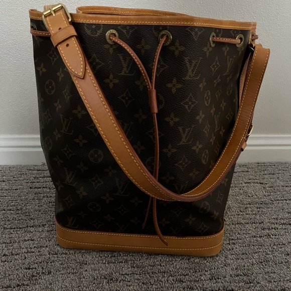 Louis Vuitton Noe - Picture 2 of 7